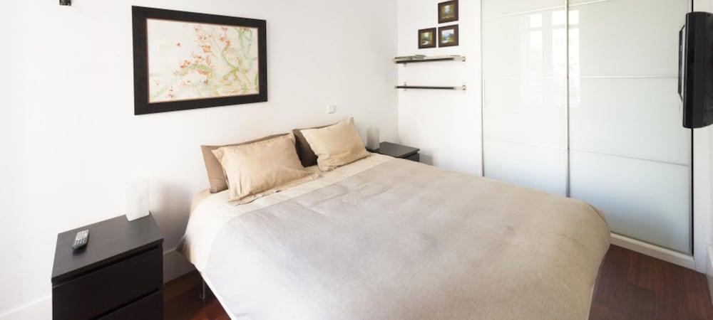 Modern Flats In Justicia By Allo Housing Madrid Exteriör bild